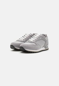 BOSS PARKOUR - Sapatilhas - medium grey
