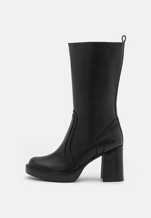 Laarzen met hoge hak - black