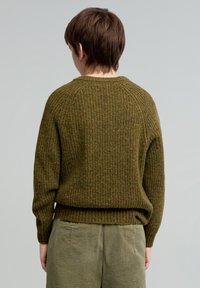 Scalpers - Sweter