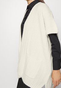 Cream Kofta - beige