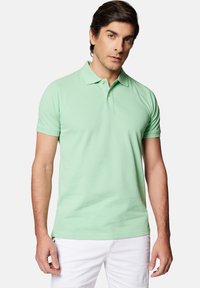 Niewybrane, light green