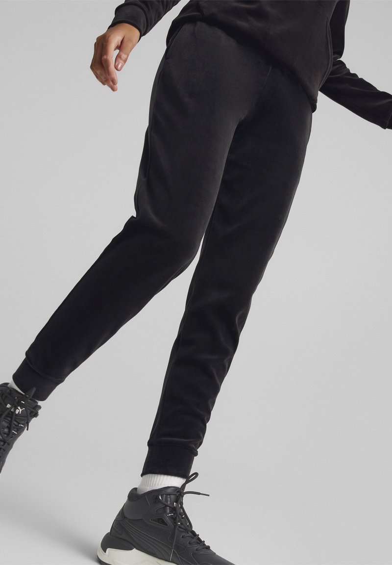 Puma ESS VELOUR Tracksuit bottoms puma black/black Zalando.de
