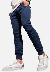 Ombre Pantaloni sportivi - blue