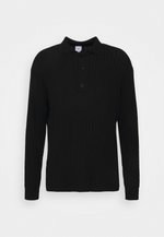 WON HUNDRED - DAVINA POINTELLE TOP - Fossil main image 1