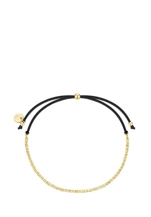 Juodas reguliuojamas virvės apyrankė su auksine grandinėlės akcentu, turinčia tarpusavyje susijusias grandis ir mažą auksinį pakabuką.