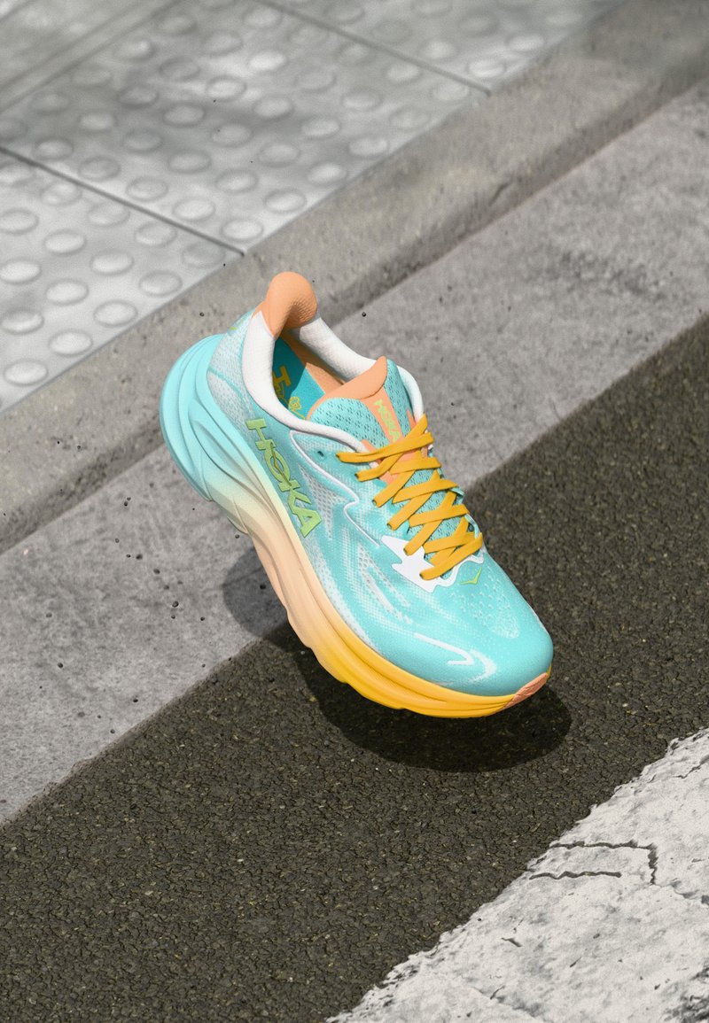 HOKA - CLIFTON 10 - Zapatillas running asfalto - blue spark/white, Ampliar