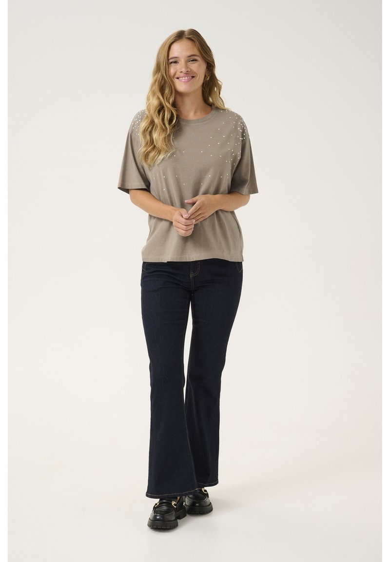 culture T-shirt print beige