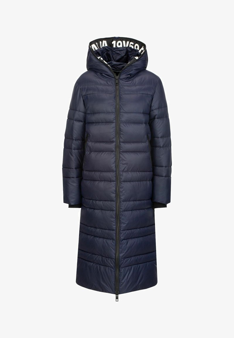 Marineblauer Daunenmantel mit einem langen, geraden Design, einer Kapuze mit weißer Schrift und mit Reißverschlüssen versehenen Fronttaschen. Texturiertes gestepptes Muster.