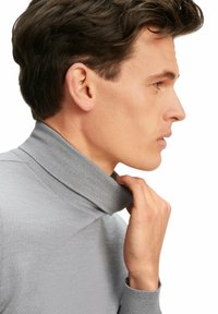 FALKE BASIC ROLL NECK - Maglione - light grey