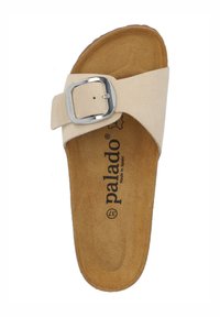 Beige suède instapsandalen met een metalen gespaccent, kurken voetbed en rubberen outsole. Gestructureerd oppervlak met reliëf merklogo.
