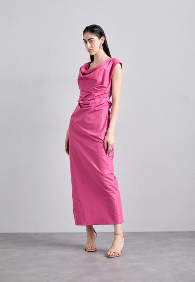 STAUD ANDREA DRESS - Maksi suknelė - punch