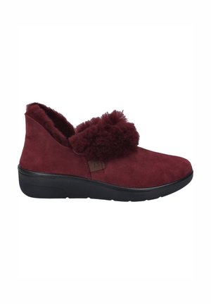 Slippers - carmin