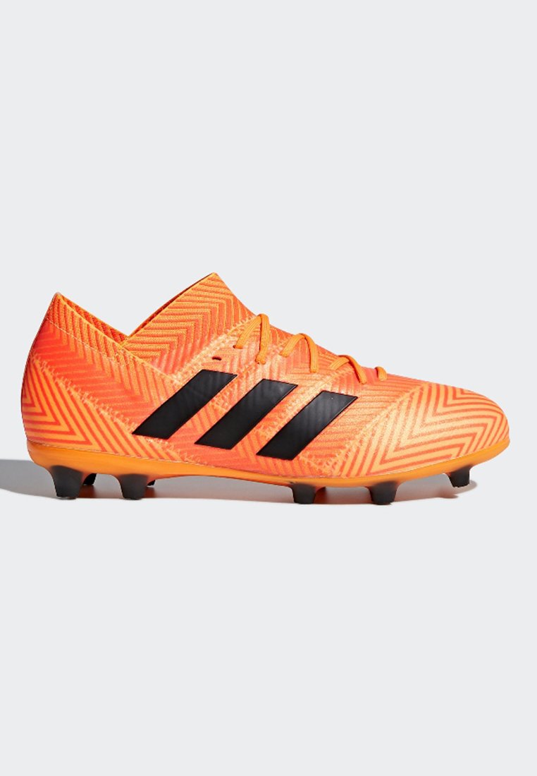 crampon adidas orange et noir