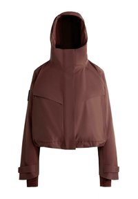Bordo vodoodporna jakna z visokim ovratnikom, velikima sprednjima žepoma in nastavljivimi manšetami. Ima zadrgo in kapuco.