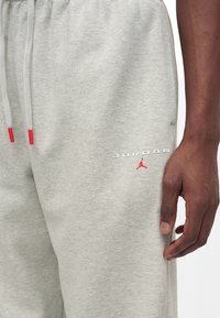 Jordan Παντελόνι φόρμας - grey heather