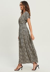 TUSSAH TILDA - Maksi suknelė - black white zebra