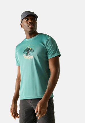 Regatta, REGATTA FINGAL SLOGAN T-SHIRT SHORT SLEEVED T-SHIRTS - Sports T-shirt - arctic