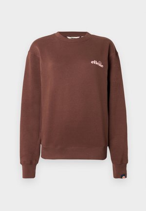 Hnedá mikina s okrúhlym výstrihom a dlhými rukávmi, s rebrovanými manžetami a lemom, malým bledoružovým logom ellesse na hrudi a námorníckomodrou nášivkou s logom na rukáve.