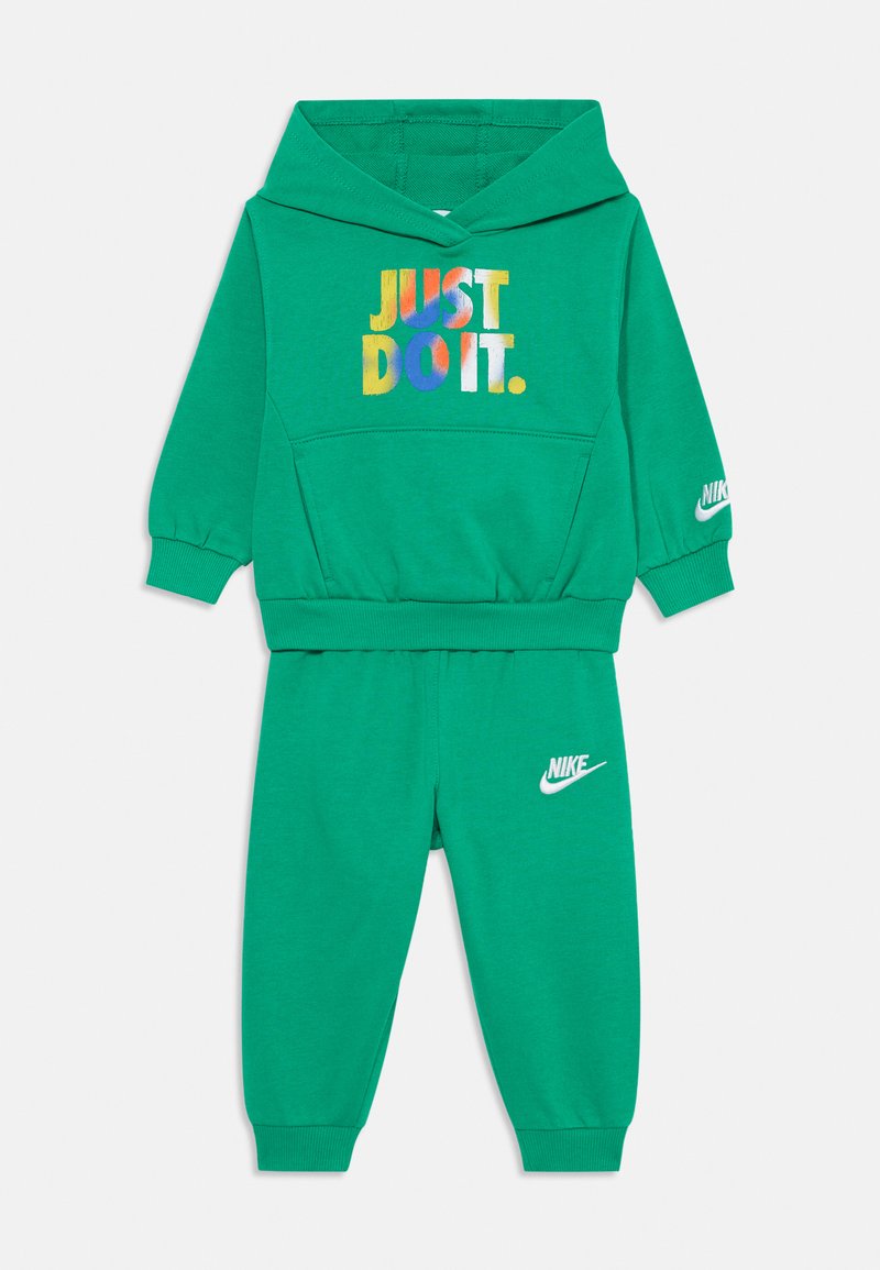 Nike Sportswear REVEAL SET UNISEX - Trenirka - stadium green