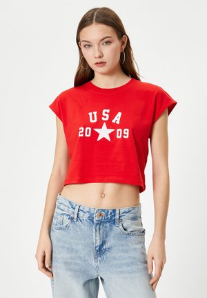 - T-shirt z nadrukiem