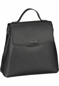 Zaino in pelle nera con design strutturato, manico superiore e superficie testurizzata. Presenta una patta frontale e un logo embossato discreto.