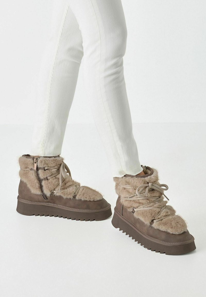 Tamaris Snowboots  - taupe