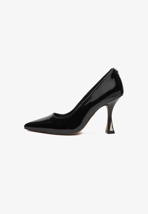 Nine West, - Szpilki