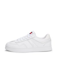 Unselected, white
