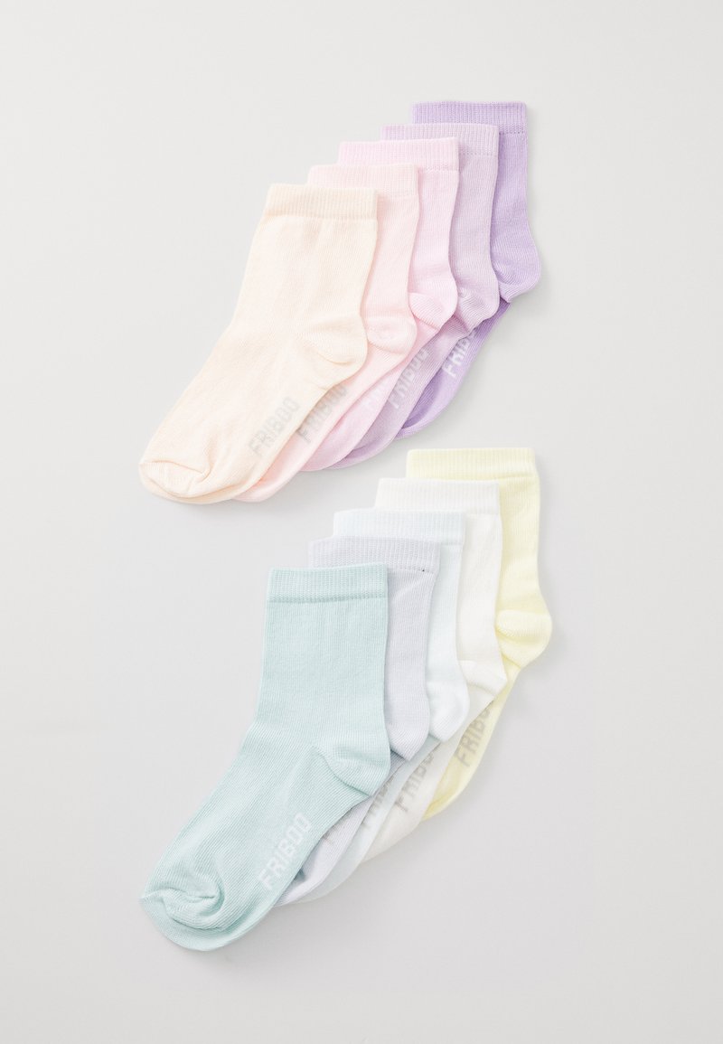 Conjunto de doce calcetines de algodón en colores pastel: rosa, púrpura, menta, azul, blanco y amarillo. Cada calcetín presenta un puño acanalado y soporte elástico.