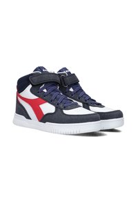 Sneakers alta con colori blu navy, rosso e bianco. Realizzati in materiali sintetici con una finitura testurizzata, punta rotonda e cinturino in velcro.