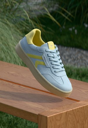 Sneaker low - light blue