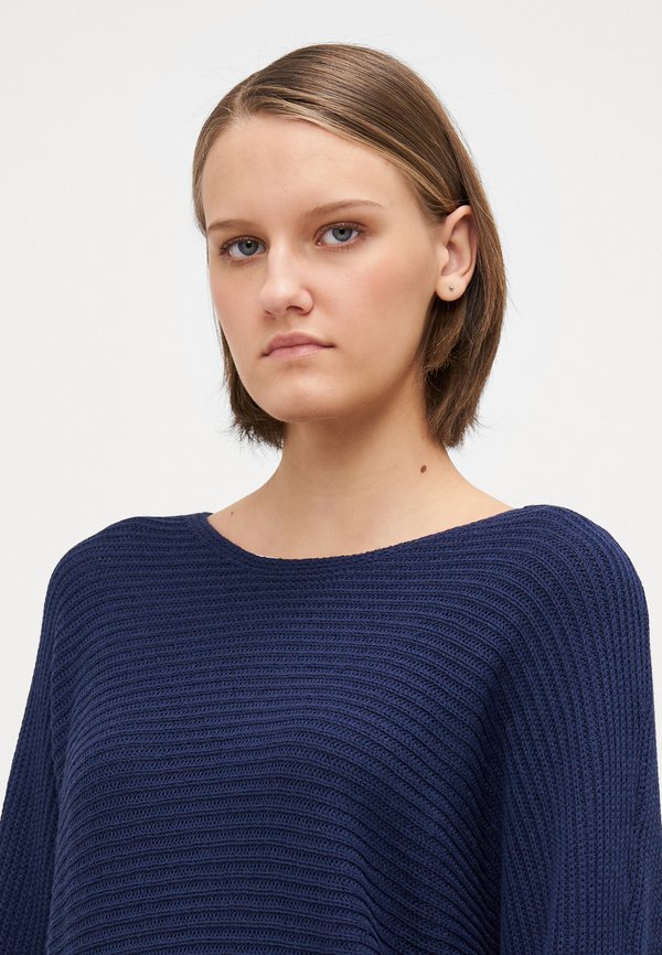 VMLUX BOATNECK BATWING  - Jumper3