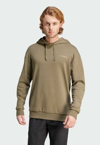 Adidas Terrex TX LOGO HOODY - Jersey con capucha - olive strata s