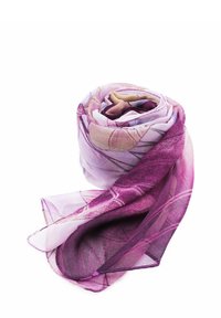 Scarf di seta viola leggera, arrotolata ordinatamente, con motivi floreali in sfumature di rosa e beige, dalla consistenza morbida e trasparente.