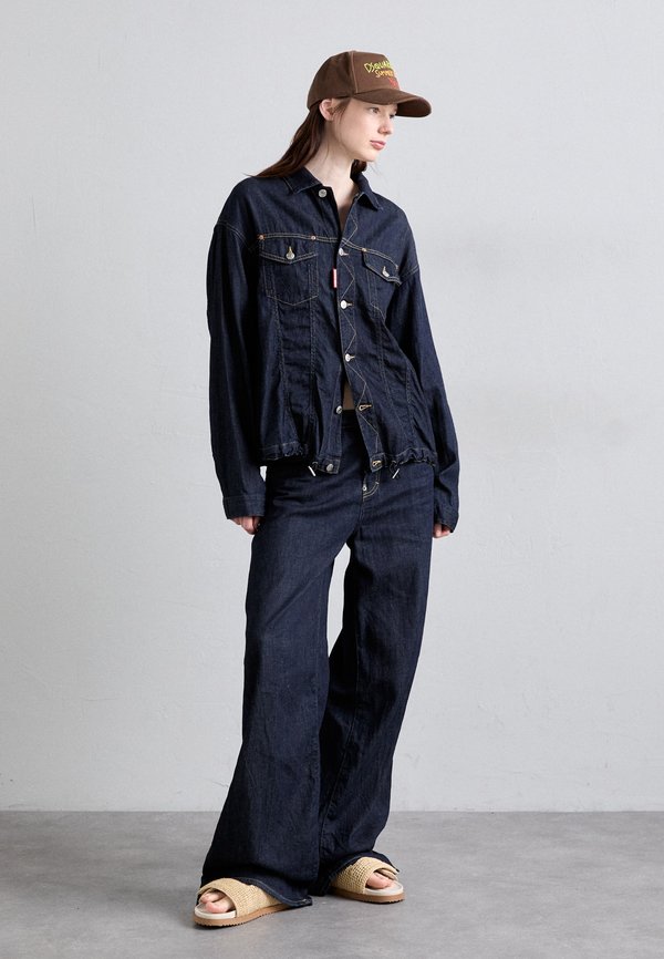 DARK RINCE WASH TRAVELLER  - Wide Leg4