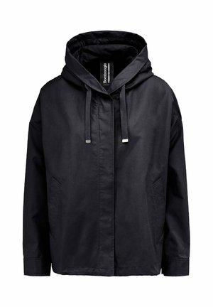 Giacca nera con cappuccio e coulisse, tasche frontali, maniche lunghe e chiusura frontale con cerniera nascosta, etichettata BomBoogie all'interno del colletto.