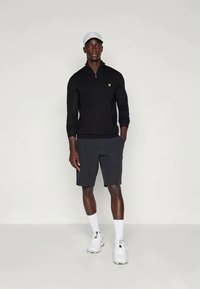 Lyle & Scott QUARTER ZIP - Jumper - black