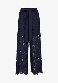 Επιλέχθηκε, navy