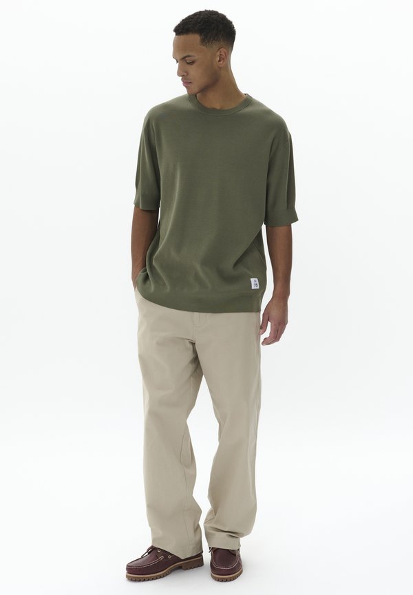 TRIVOLT - T-Shirt basic - light army