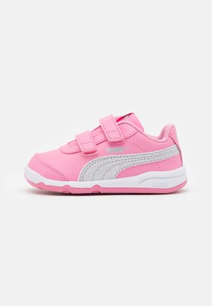 STEPFLEEX 2 UNISEX - Obuwie treningowe - sachet pink/silver/white