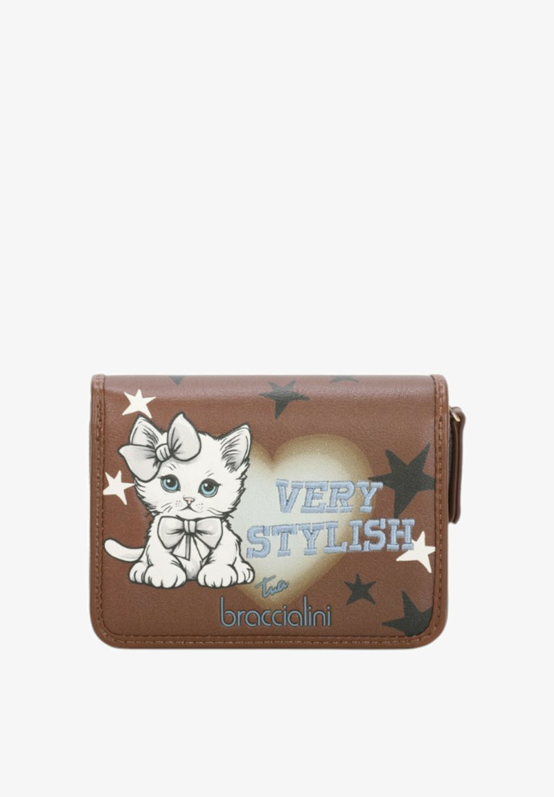 Portafoglio sintetico marrone con illustrazione di un gattino bianco con un fiocco, stelle e la scritta "VERY STYLISH". Logo posizionato sul fondo.