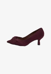 Neselectat, burgundy red