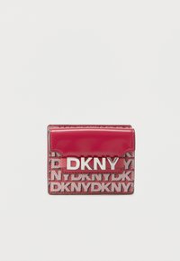 Nevybrané, bright red