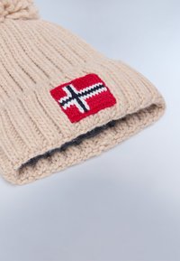 Napapijri SEMIURY - Mössa - beige dimity