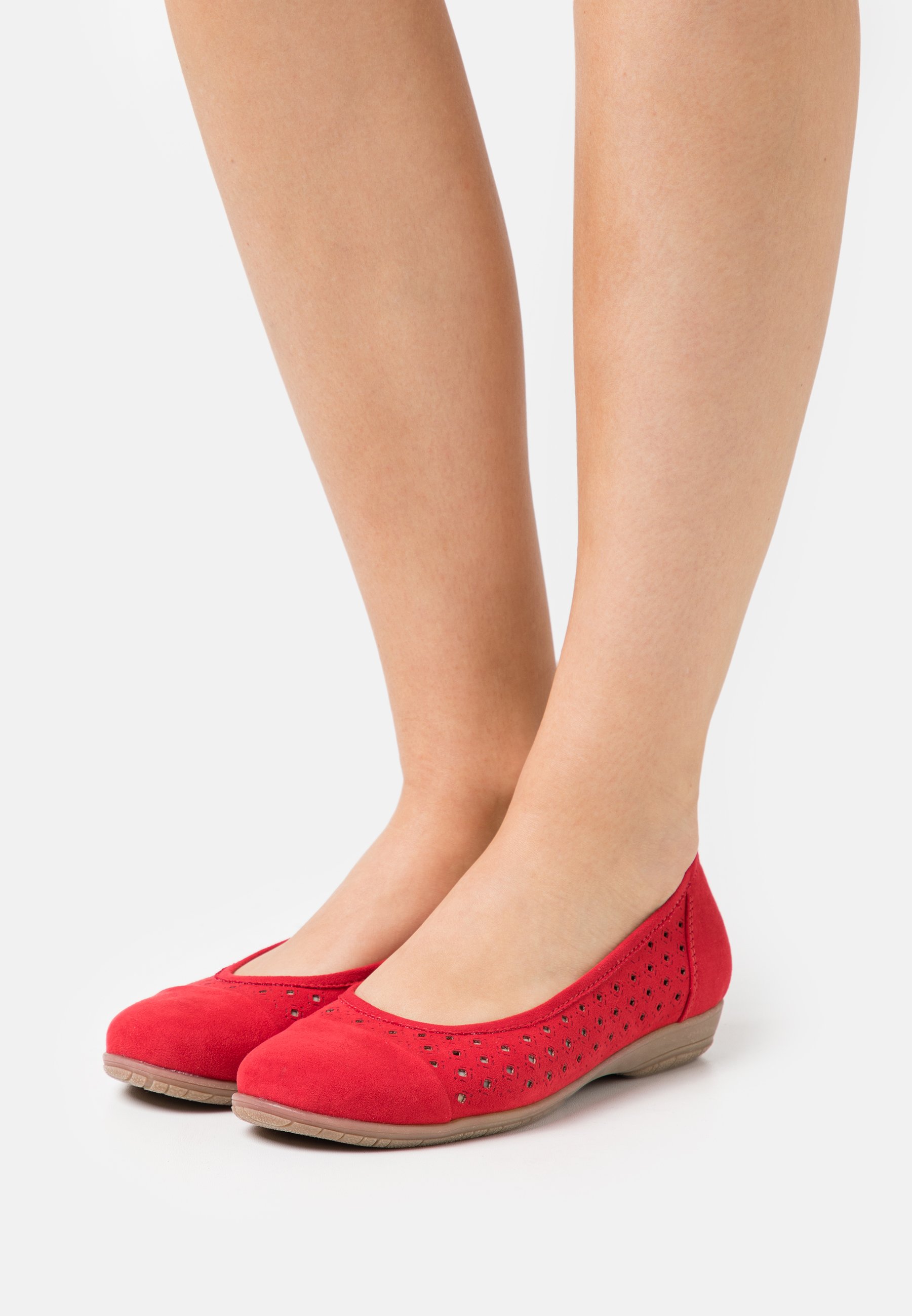 red ballet pumps