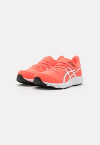 ASICS JOLT 4 UNISEX - Chaussures de running sur route - sunrise red/white