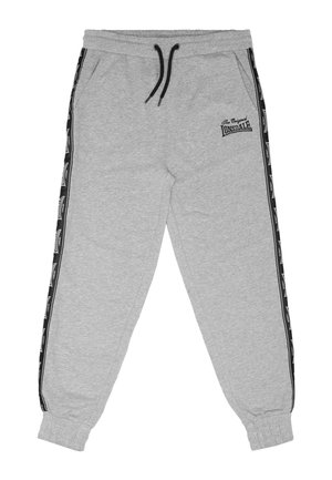 Pantalon de survêtement gris clair avec cordon de serrage noir, poignets élastiques, bandes latérales avec logos Lonsdale, et texte "The Original Lonsdale" sur la cuisse gauche.