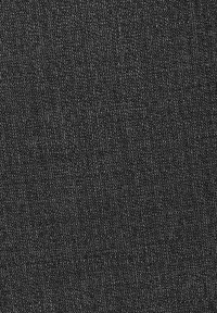 Karedatud kangas tumesinises toonis, millel on peenet valmistust näitav kootud muster. Materjal näeb välja tugev ja tihedalt kootud.