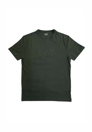T-shirt verde in cotone con maniche corte, scollo rotondo e logo EA7 in rilievo sulla parte anteriore. Tessuto liscio, vestibilità informale.