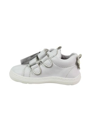 Sneaker bianca per bambini con due cinturini in velcro e colletto imbottito, vista laterale su sfondo bianco.